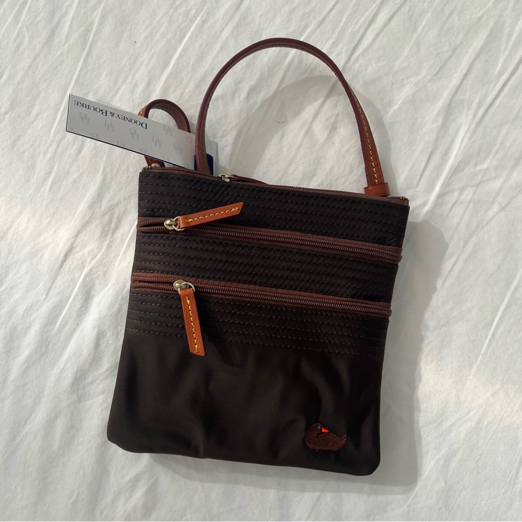 Crossbody Dooney Bourke Brand New Crossbody Dooney Bourke Brand New